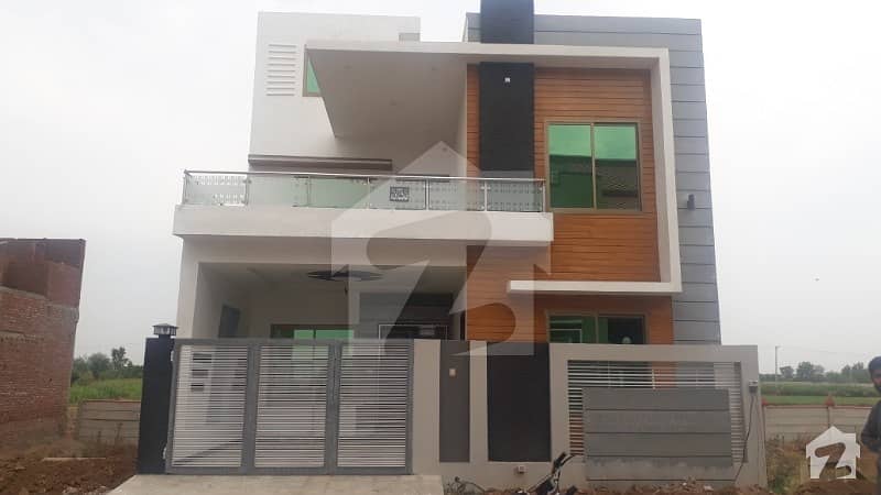 Beautifull House For Sale In Eiffel town