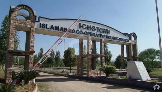 5 Marla Plot Is Available For Sale In Block Q 5 Marla Plot Is Available For Sale In Block Q