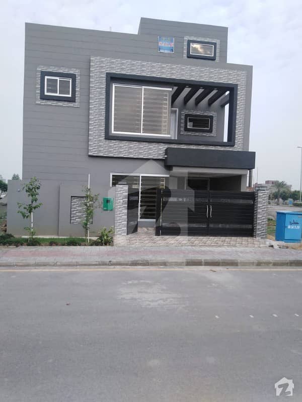 Prime Location Brand New House For Sale In Bahria Orchard Phase 1 Lahore