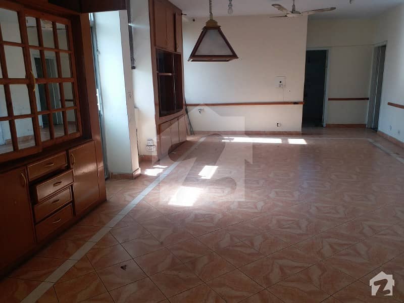 First Floor Flat Available For Sale In Askari 1