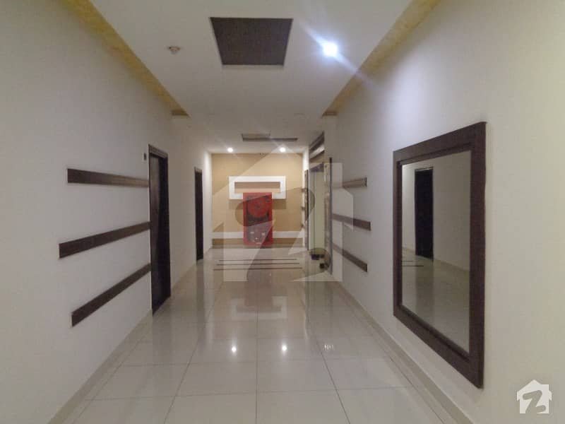 Fully Furnished Deluxe Room Available For Rent At Ideal Location Kohinoor City