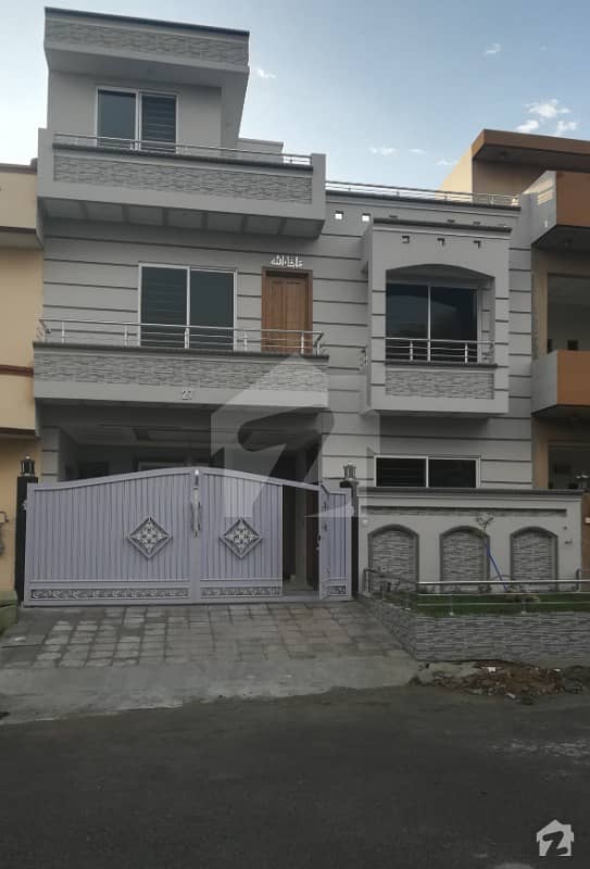 Brand New 30x60 House For Sale With 5 Bedrooms In G-13 Islamabad Brand New 30x60 House For Sale With 5 Bedrooms In G-13 Islamabad