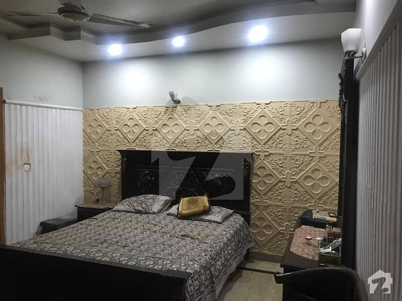 الفلاح ٹاؤن لاہور میں 5 کمروں کا 7 مرلہ مکان 1. 35 کروڑ میں برائے فروخت۔