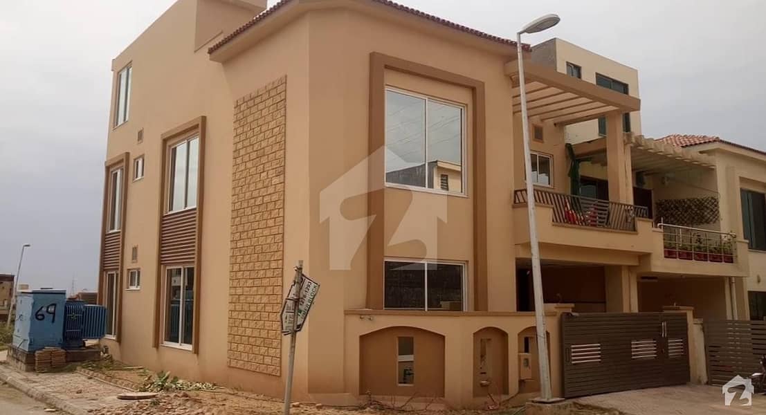 Beautiful Boulevard Corner House Available Is Available For Sale In