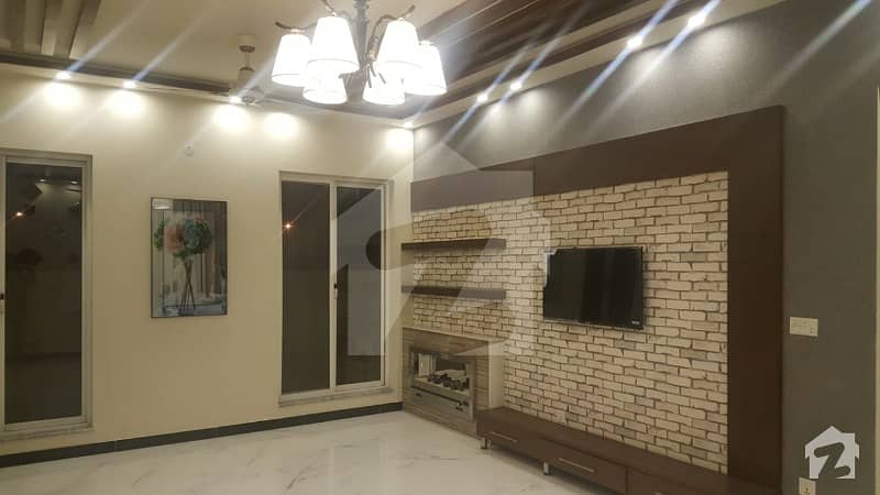 1 Kanal    Bungalow For  rent  in DHA Defence Phase 7 P block