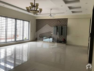 2 Kanal New House Upper Portion For Rent In Dha Phase 3 2 Kanal New House Upper Portion For Rent In Dha Phase 3