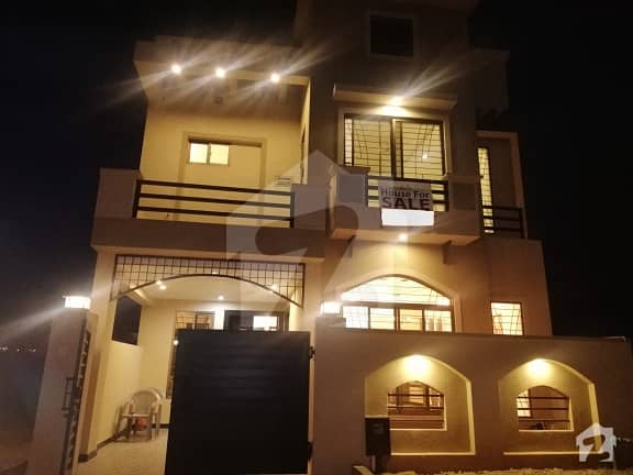 5 Marla Beautiful Double Unit House At Bahria Town Phase 8