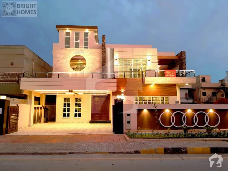Luxurious 1 Kanal House For Sale In Phase 4