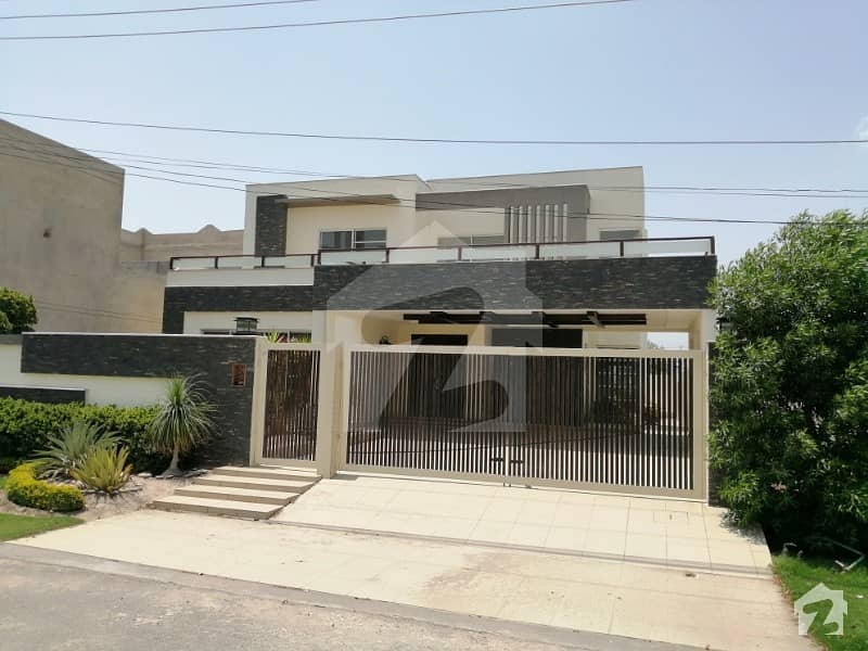 1 Kanal Double Storey Bungalow Is Available For Sale