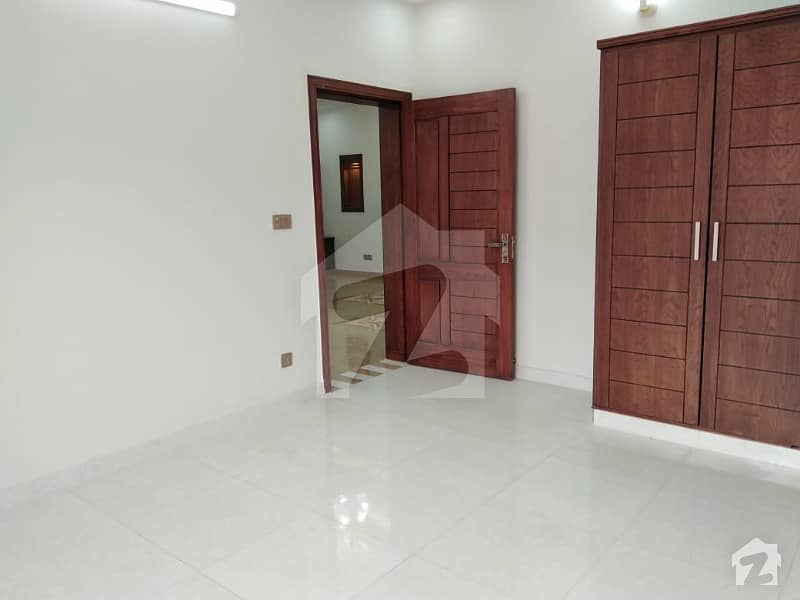 Bahria Town Phase 8 House For Rent In Usman Block