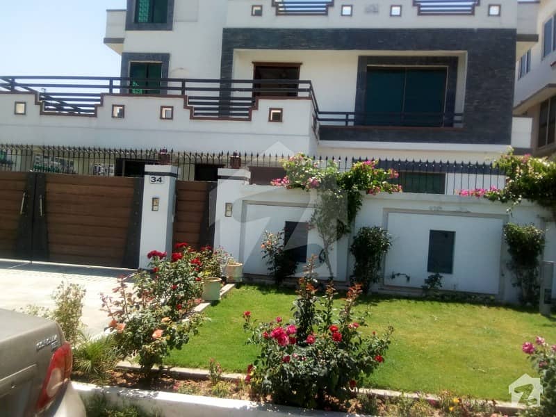1 Kanal Double Storey Beautiful House For Sale