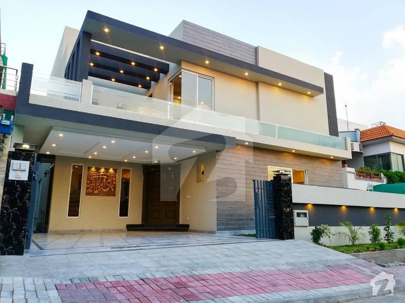 Stylish 1 Kanal House For Sale In Bahria Town