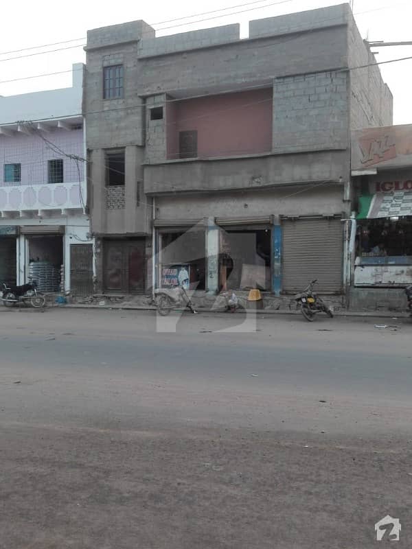 لیبر کالونی لانڈھی کراچی میں 5 کمروں کا 5 مرلہ مکان 2 کروڑ میں برائے فروخت۔