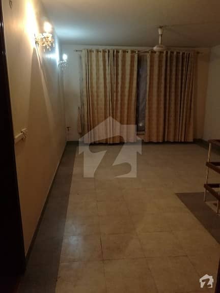 1.5 Kanal House Available For Rent In Gulberg 3