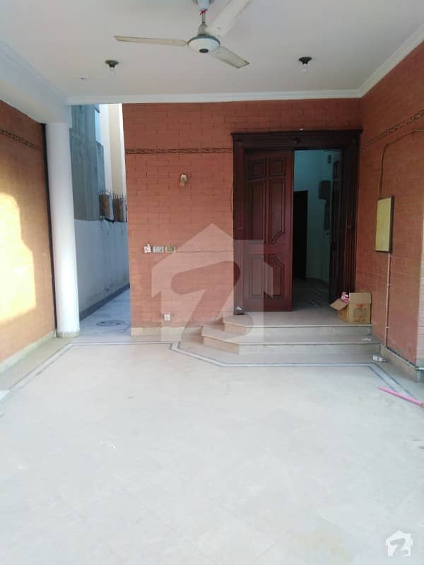 12 Marla Beautiful House In Johar Town (Block G1) Near Doctor Hospital For Office Or Family Use