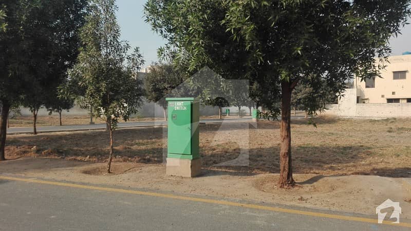 10 Marla Plot For Sale In Nargis Block Bahria Town Lahore