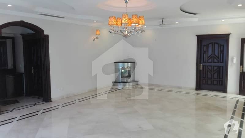 2 Kanal Luxurious Bungalow For Rent Located DHA Phase 3 Y Block