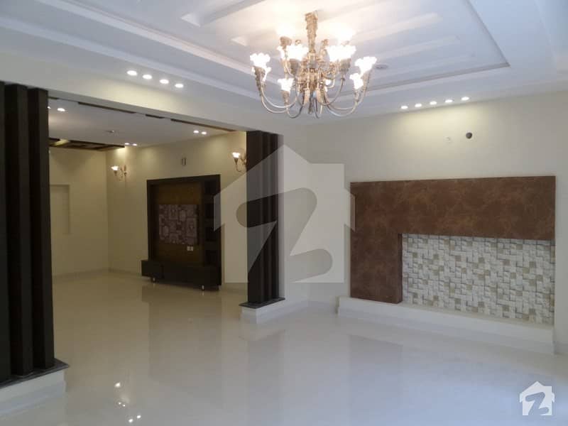 Brand New House Is Available For Sale In Eden Valley Faisalabad