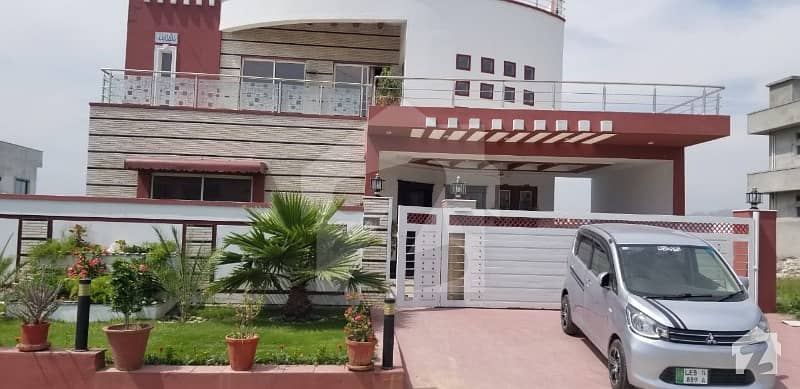 Beautiful 1 Kanal House Available In Cream Sector F17 Islamabad