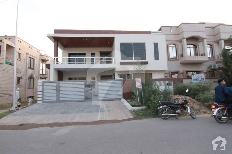 Brand New 40x80 Corner House For Sale With 6 Bedrooms In G13 Islamabad
