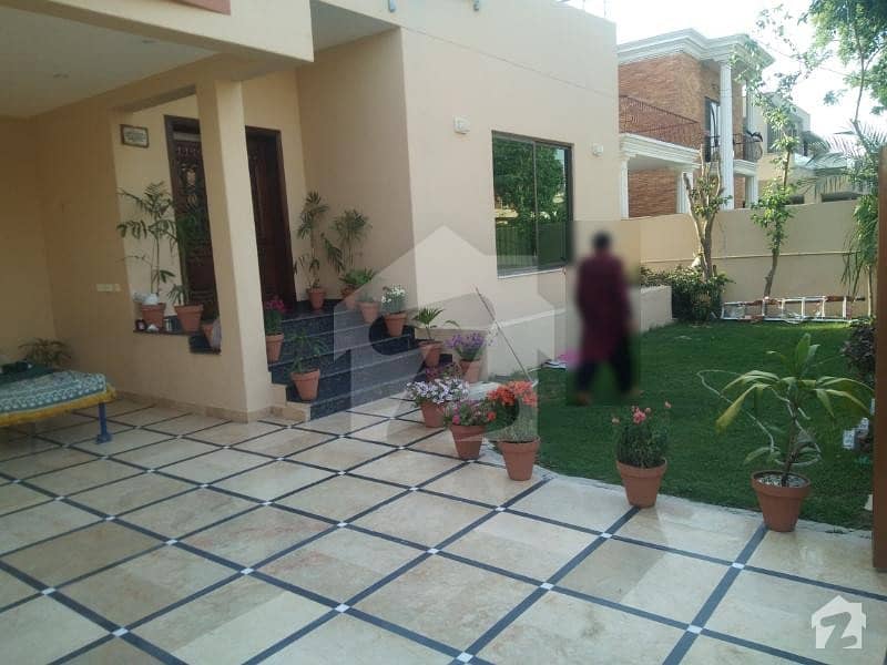Dha Phase 2  1 Kanal House 5 Beds Ideal For 2 Families