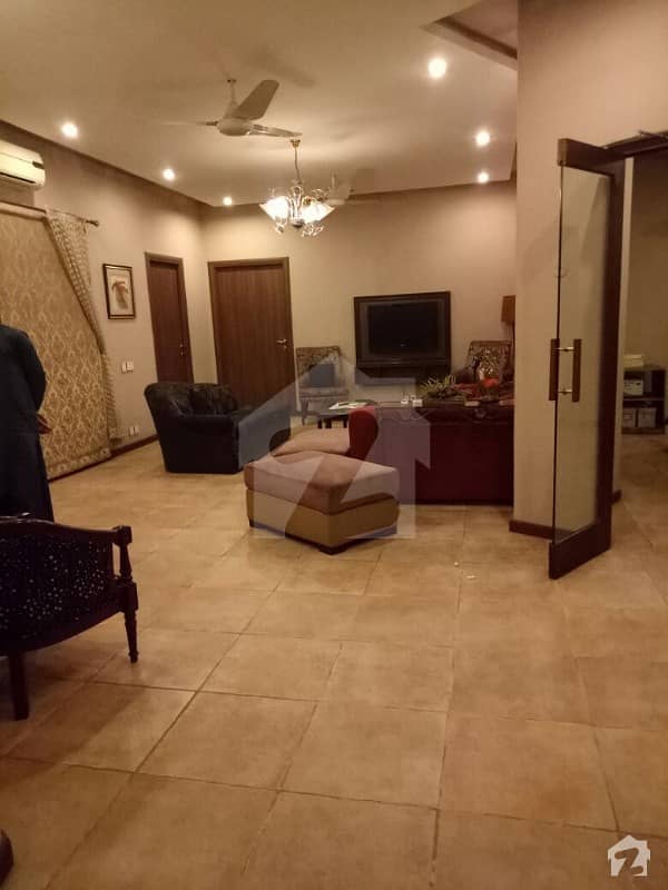 1 Kanal Upper Portion Furnished 3 Bedrooms For Rent In DHA Phase 3