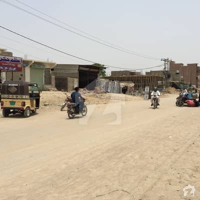 Commercial Plot For Sale With 4 Shops In Front Commercial Plot For Sale With 4 Shops In Front