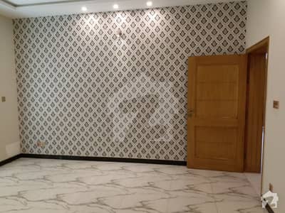 ڈی ایچ اے ڈیفینس فیز 1 ڈی ایچ اے ڈیفینس اسلام آباد میں 5 کمروں کا 1 کنال مکان 4 کروڑ میں برائے فروخت۔ ڈی ایچ اے ڈیفینس فیز 1 ڈی ایچ اے ڈیفینس اسلام آباد میں 5 کمروں کا 1 کنال مکان 4 کروڑ میں برائے فروخت۔
