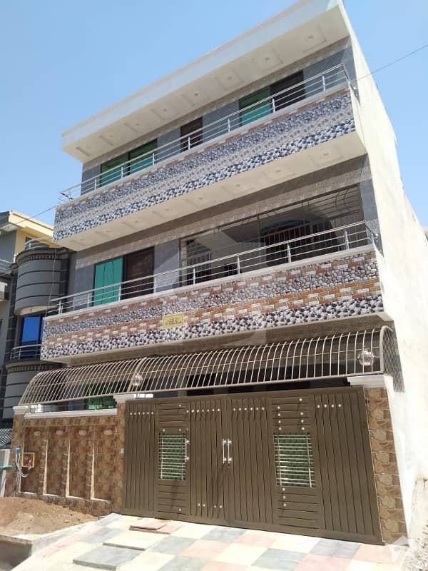 Brand New Beautifully Contracted 6 Marla Double Storey House For Sale