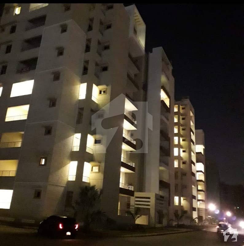 نیوی ہاؤسنگ سکیم کارساز کراچی میں 5 کمروں کا 1. 03 کنال فلیٹ 11. 85 کروڑ میں برائے فروخت۔