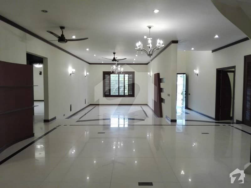 Near Naheed Super Market 500 Sq Yards Ground Plus 1 Constructed For Commercial Use School And Related Offices Near Naheed Super Market 500 Sq Yards Ground Plus 1 Constructed For Commercial Use School And Related Offices