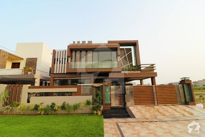 1 Kanal  Brand New With Well Finishing House Is For  Sale With Full Basement And Pool