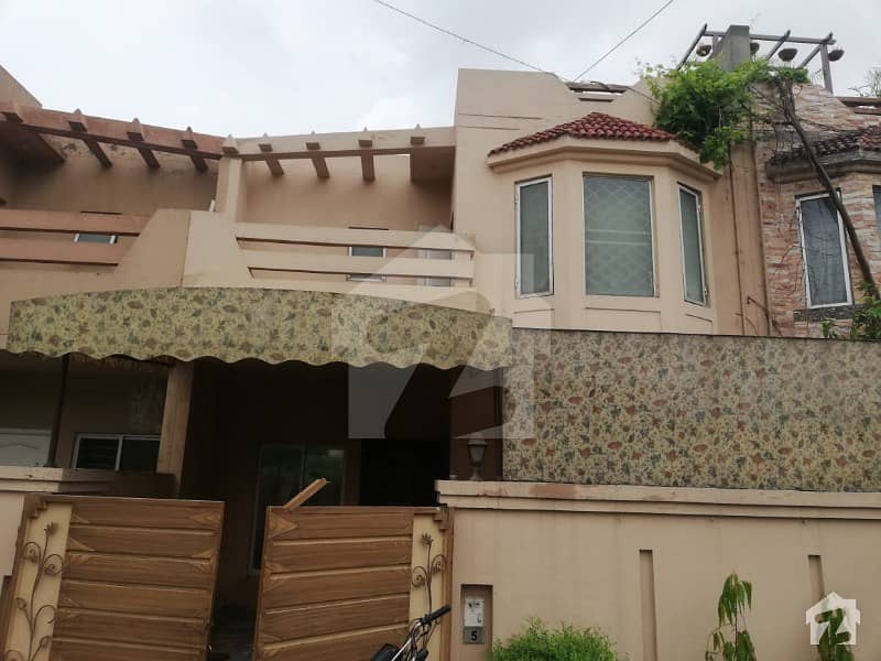 5 Marla Hot Location House For Sale Facing Park Near To Market Masjid