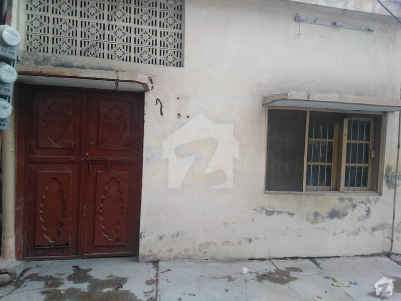 کوہاٹی گیٹ پشاور میں 5 کمروں کا 8 مرلہ مکان 1. 8 کروڑ میں برائے فروخت۔
