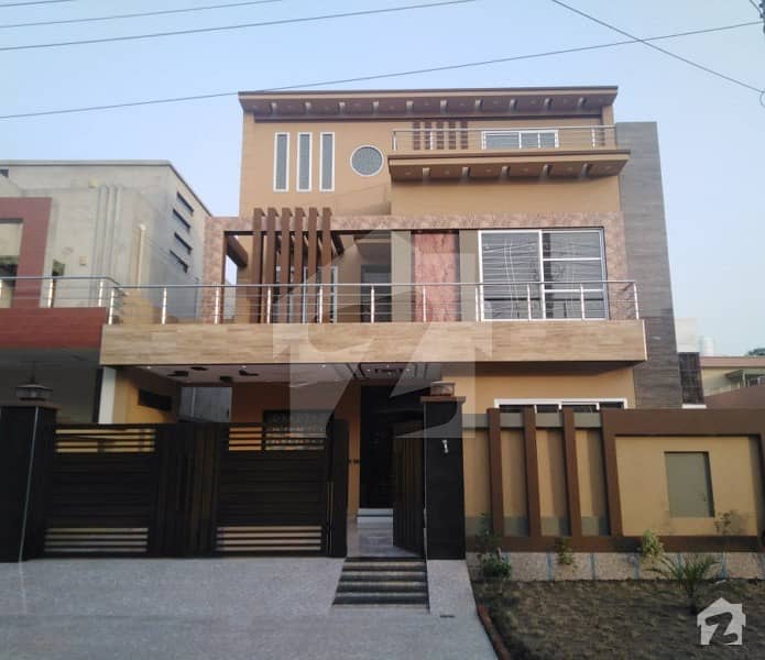 10.11 Marla House For Sale In G Block Of Central Park Housing Scheme