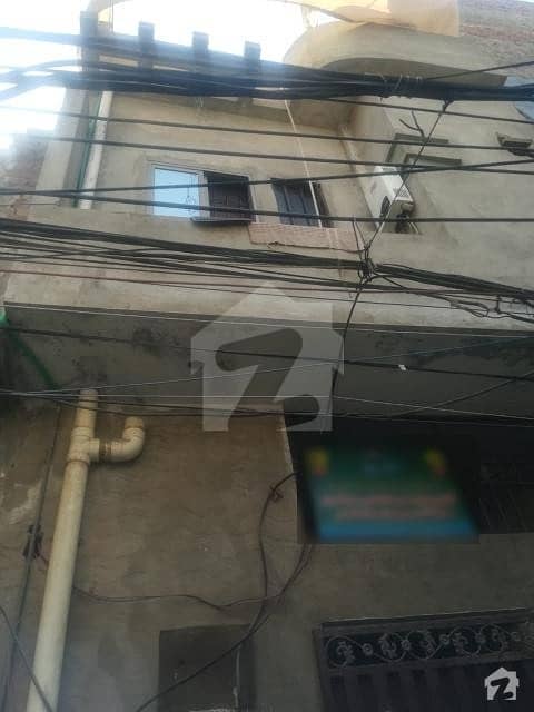 والٹن روڈ لاہور میں 3 کمروں کا 3 مرلہ مکان 50 لاکھ میں برائے فروخت۔