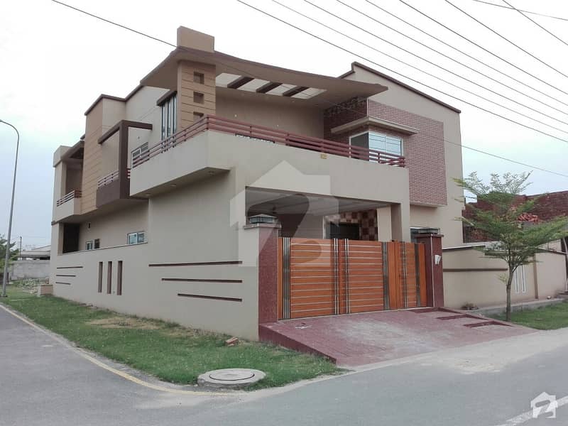 The Best House For Living Purpose Eden Valley, Faisalabad ID17050573
