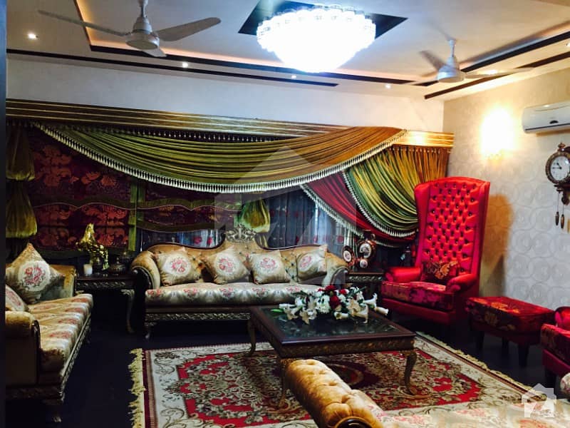ڈی ایچ اے فیز 4 ڈیفنس (ڈی ایچ اے) لاہور میں 4 کمروں کا 10 مرلہ مکان 75 ہزار میں کرایہ پر دستیاب ہے۔
