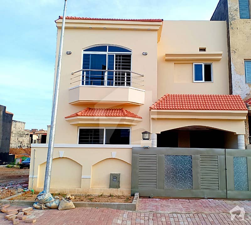 5 Marla Brand New House For Sale On Prime Location