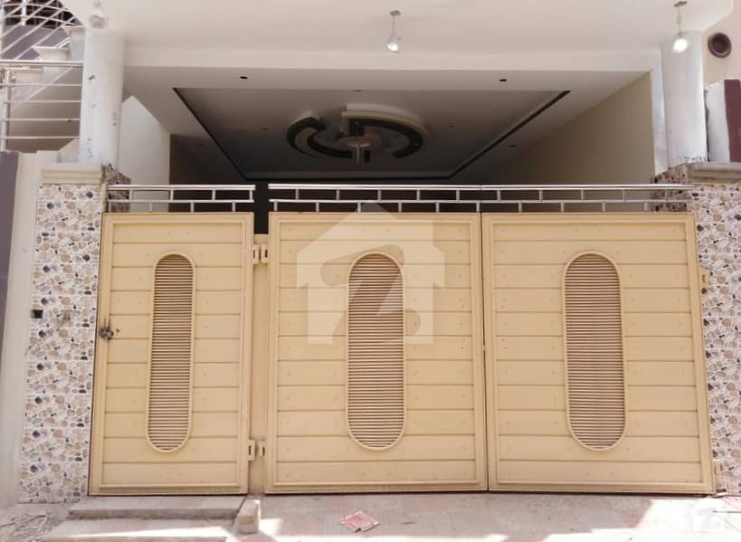 گوہرٹاؤن بہاولپور میں 6 کمروں کا 6 مرلہ مکان 1. 4 کروڑ میں برائے فروخت۔