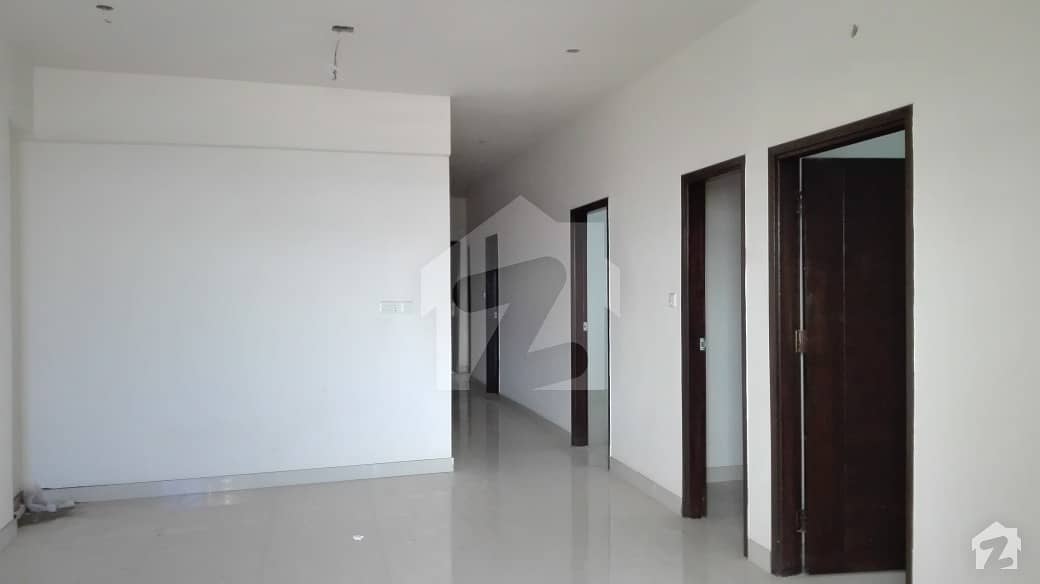 Apartment Is Available For Sale With 4 Bed D/D In DHA Phase 7