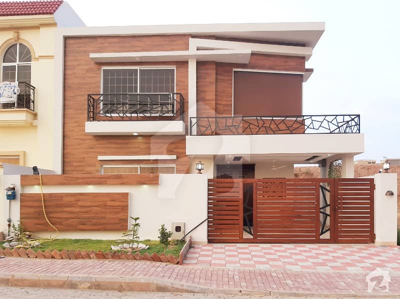 Extra Ordinary 10 Marla House For Sale In Bahria Town Phase 8