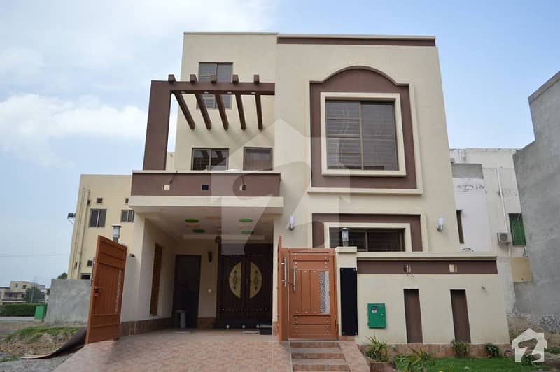 5 Marla Beautiful House For Rent In Bahria Town Lahore