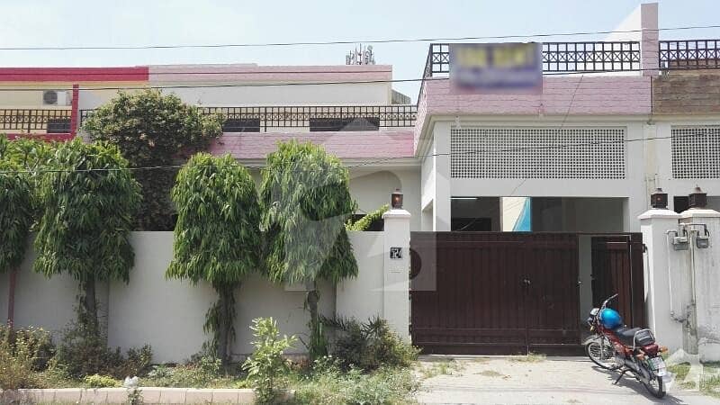 12 Marla 3-bedrooms House For Rent In Askari-9 Z. s. r Lahore Cantt.