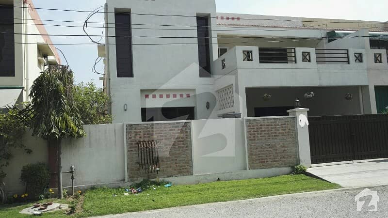 10 Marla 3 Bedroom's House For Sale In Askari-9 Zarrar Shaheed Road Lahore Cantt