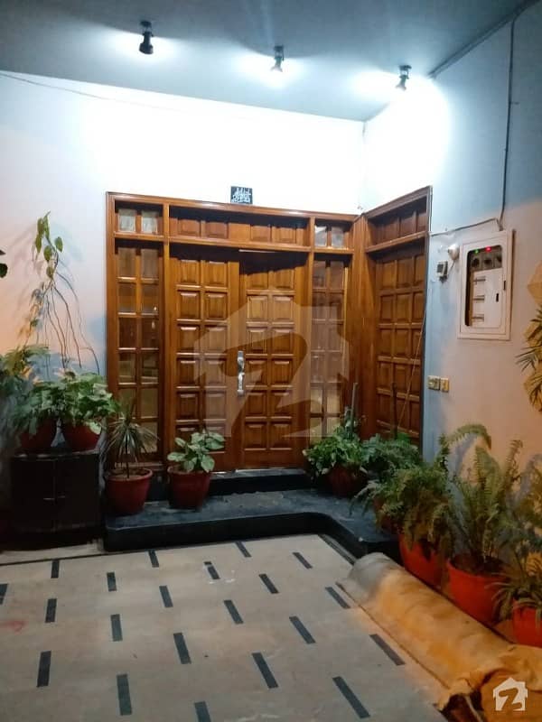 House is Available for Sale in GulistaneJauhar  Block 16 Hill View Society