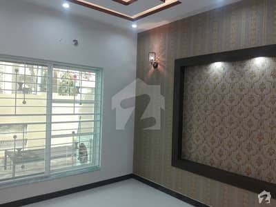 Well-Built Portion Available in Good Location Well-Built Portion Available in Good Location