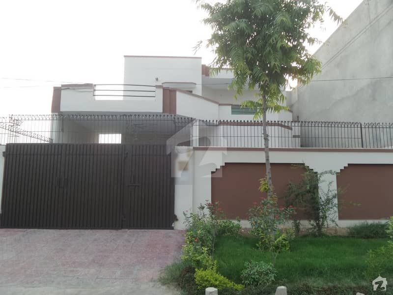 Double Story Beautiful Banglow For Sale At Jawad Avenue Okara