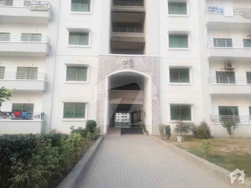 Leads Offering 10 Marla Luxurious Apartment In Peaceful Environment Of Askari 11