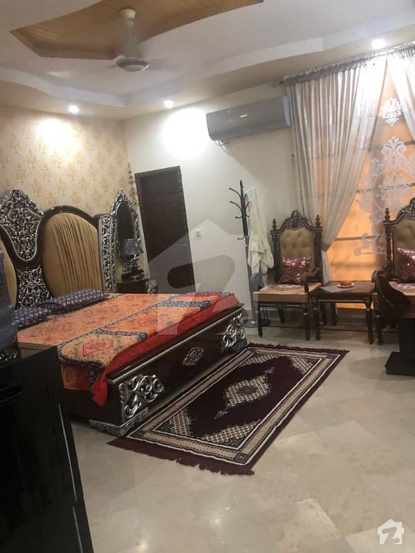 پنجاب سمال انڈسٹریز کالونی لاہور میں 5 کمروں کا 1 کنال مکان 2 کروڑ میں برائے فروخت۔